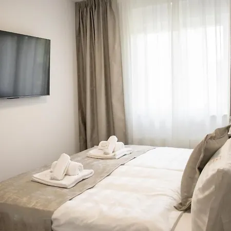 Hugo Apartments Zagreb Extérieur photo